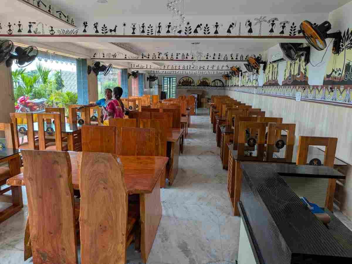 Dining at Hotel Sonuraj
